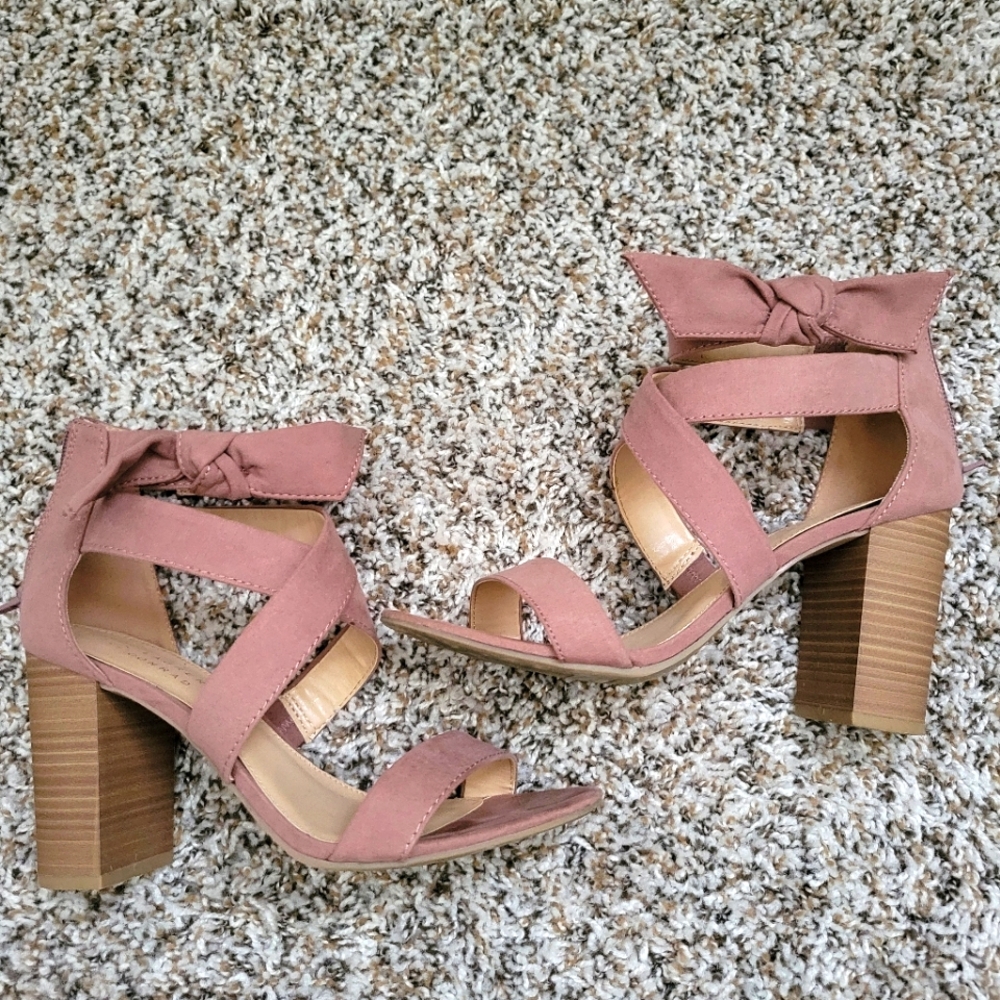 Lauren Conrad heels
